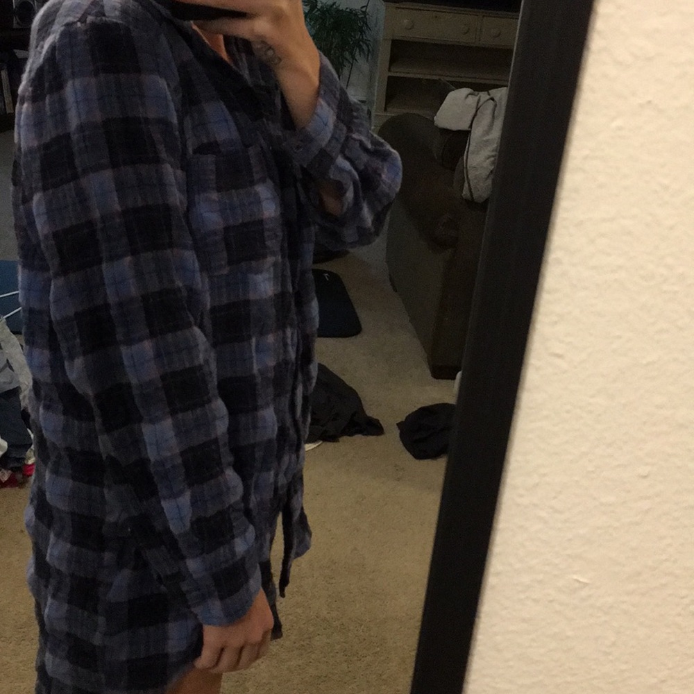 Flannel - Picture 2 of 3